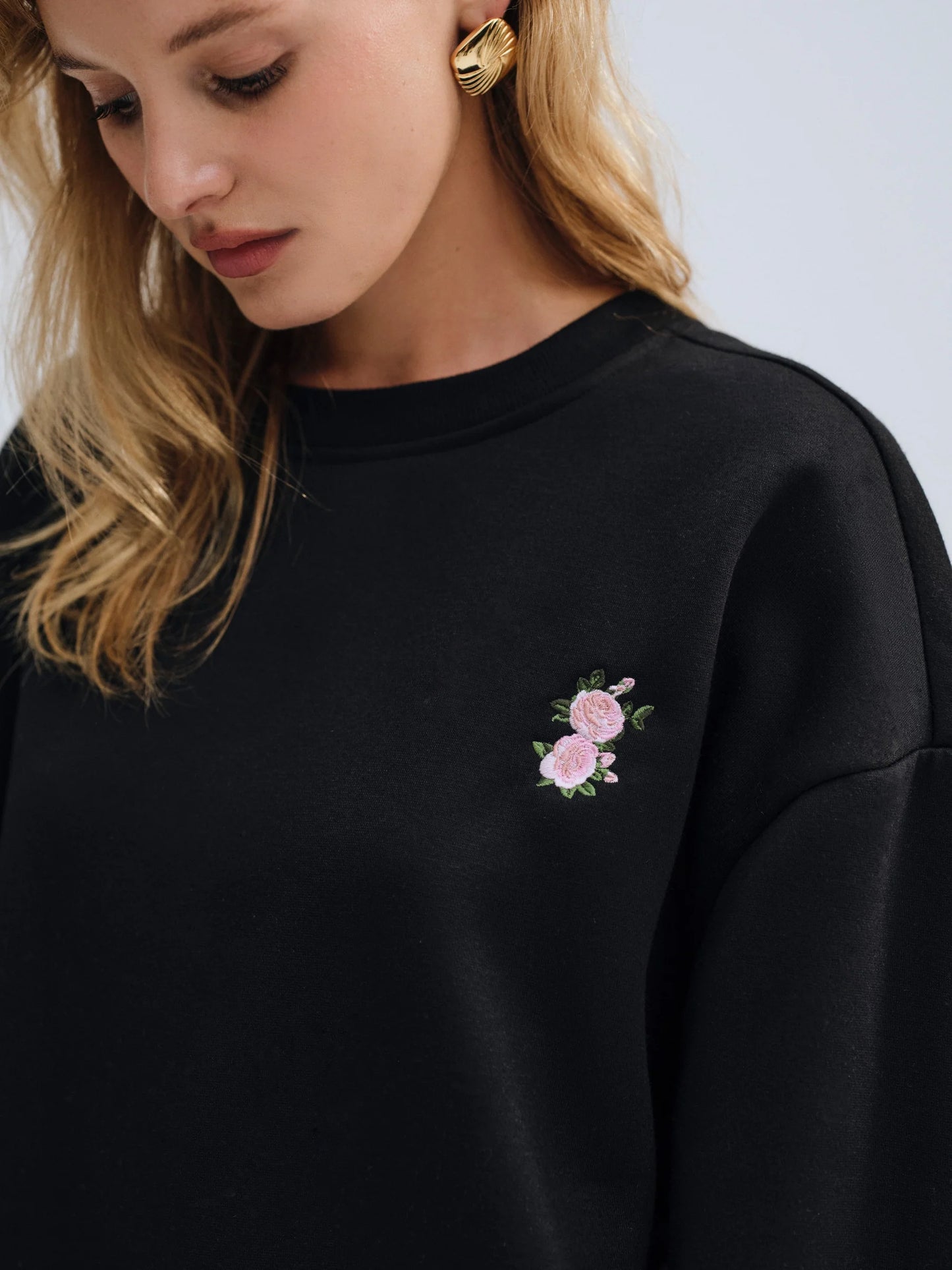 Julie Sweatshirt in Black